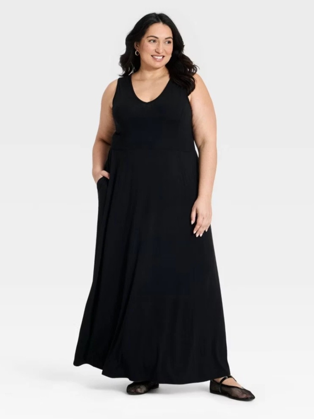 NWT Plus Size Black Maxi Dress Sleeveless V-Neck A-Line Pocket Dress 2X - Picture 4 of 5